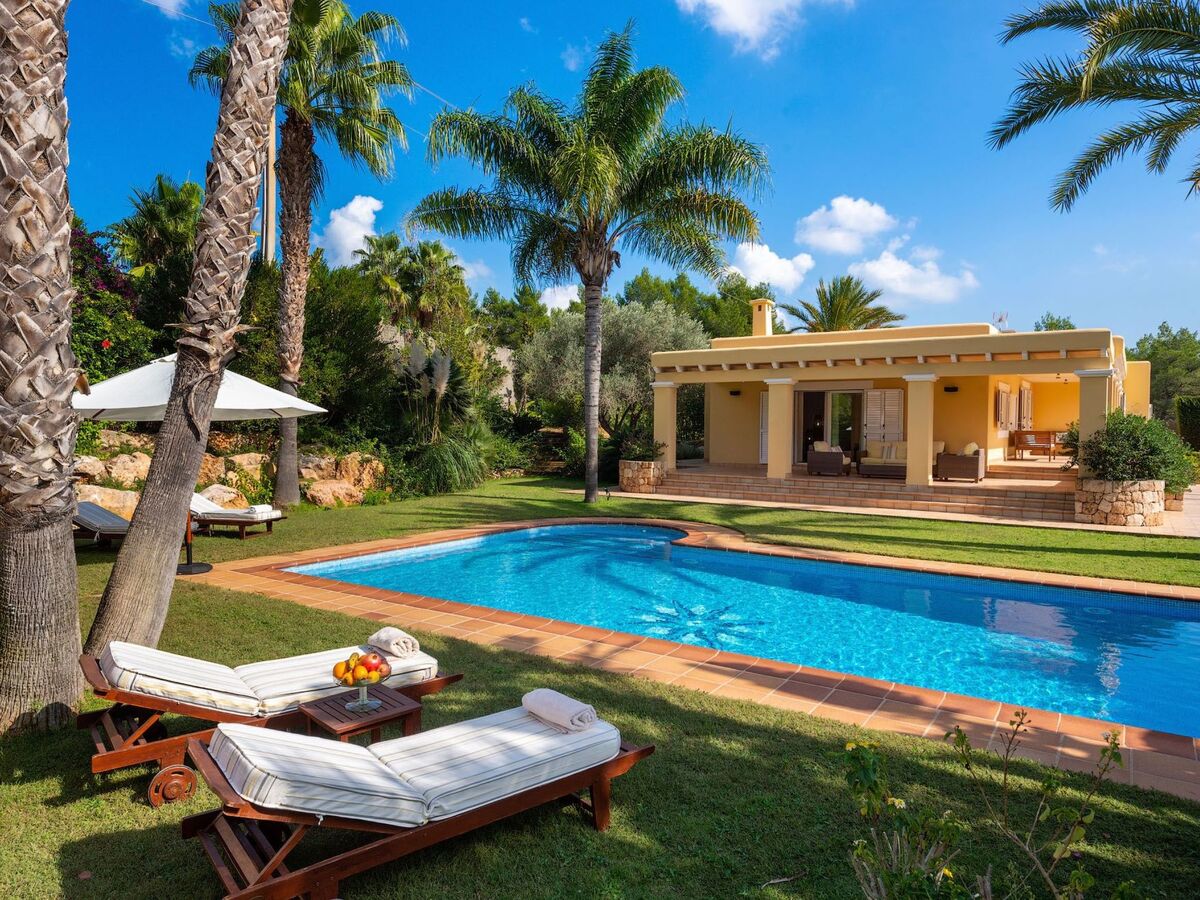 Villa Belvedere à Ibiza – piscine chauffée et 2 jacuzzis - Photo 46