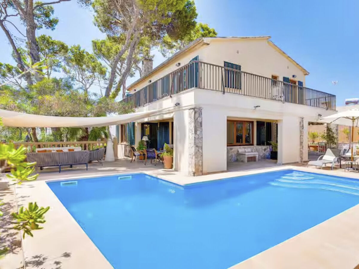 Villa avec piscine à eau salée et jacuzzi, vue sur la baie de Palma - Photo 1