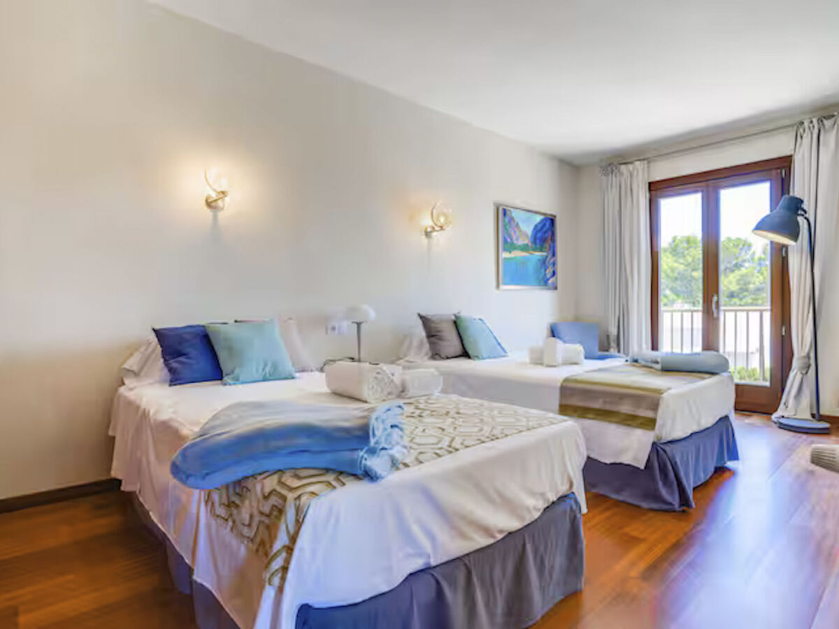 Villa avec piscine à eau salée et jacuzzi, vue sur la baie de Palma - Photo 16