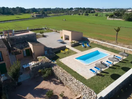 Location maison à Cala Pi, SHort de Marina mit Pool