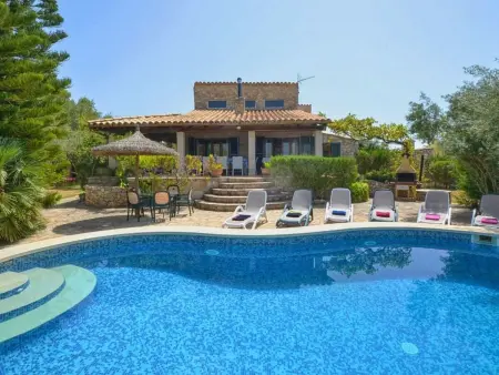 Location maison à Inca, Villa mit Garten, Grill und Terrasse