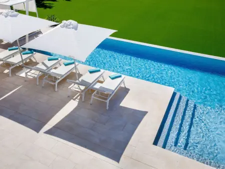 Villa avec piscine chauffée à débordement, Inca : photo 11