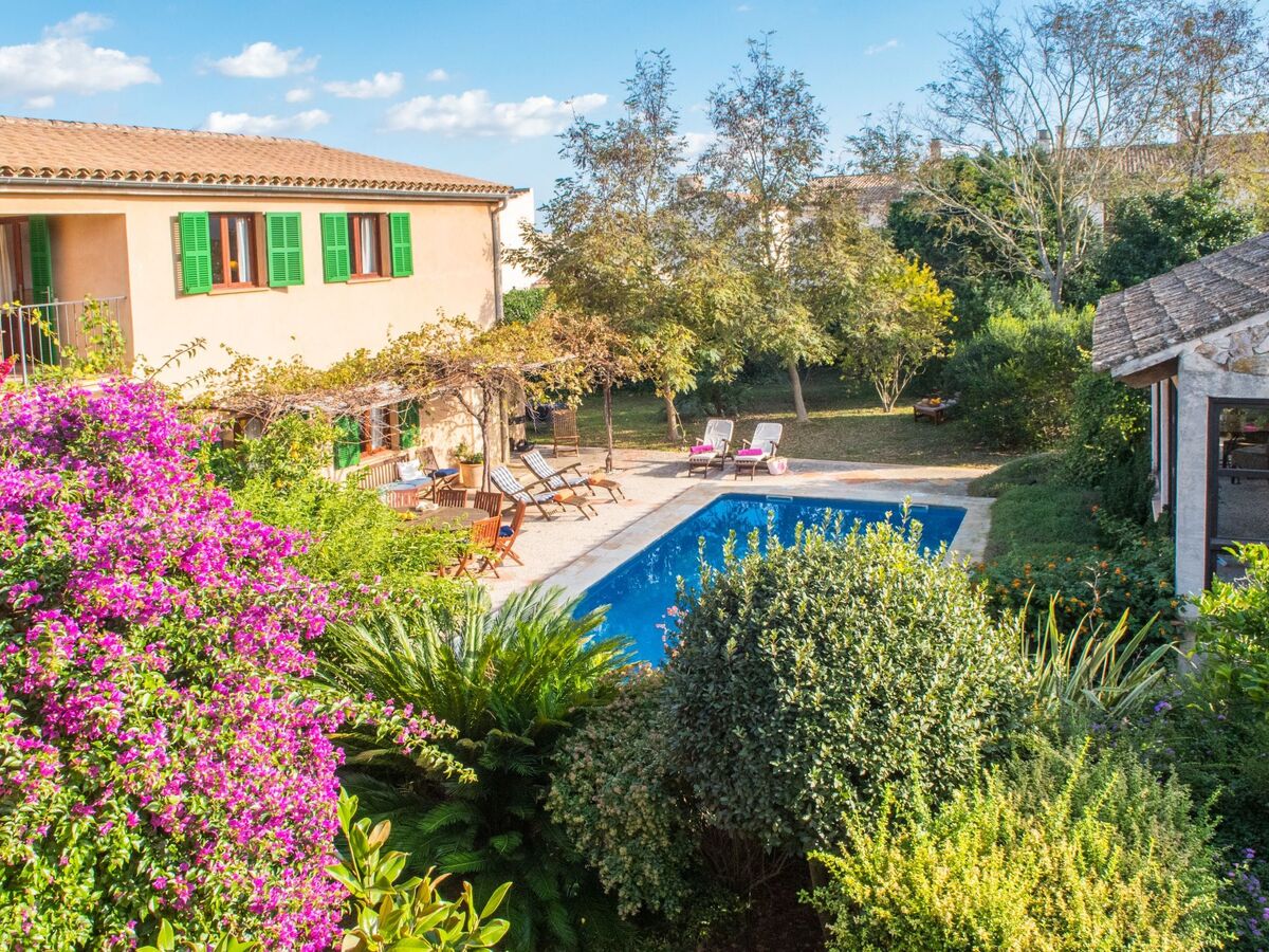 Maison Las Acacias – 6 chambres avec piscine à Petra - Photo 1
