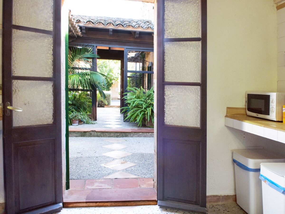 Maison Las Acacias – 6 chambres avec piscine à Petra - Photo 19