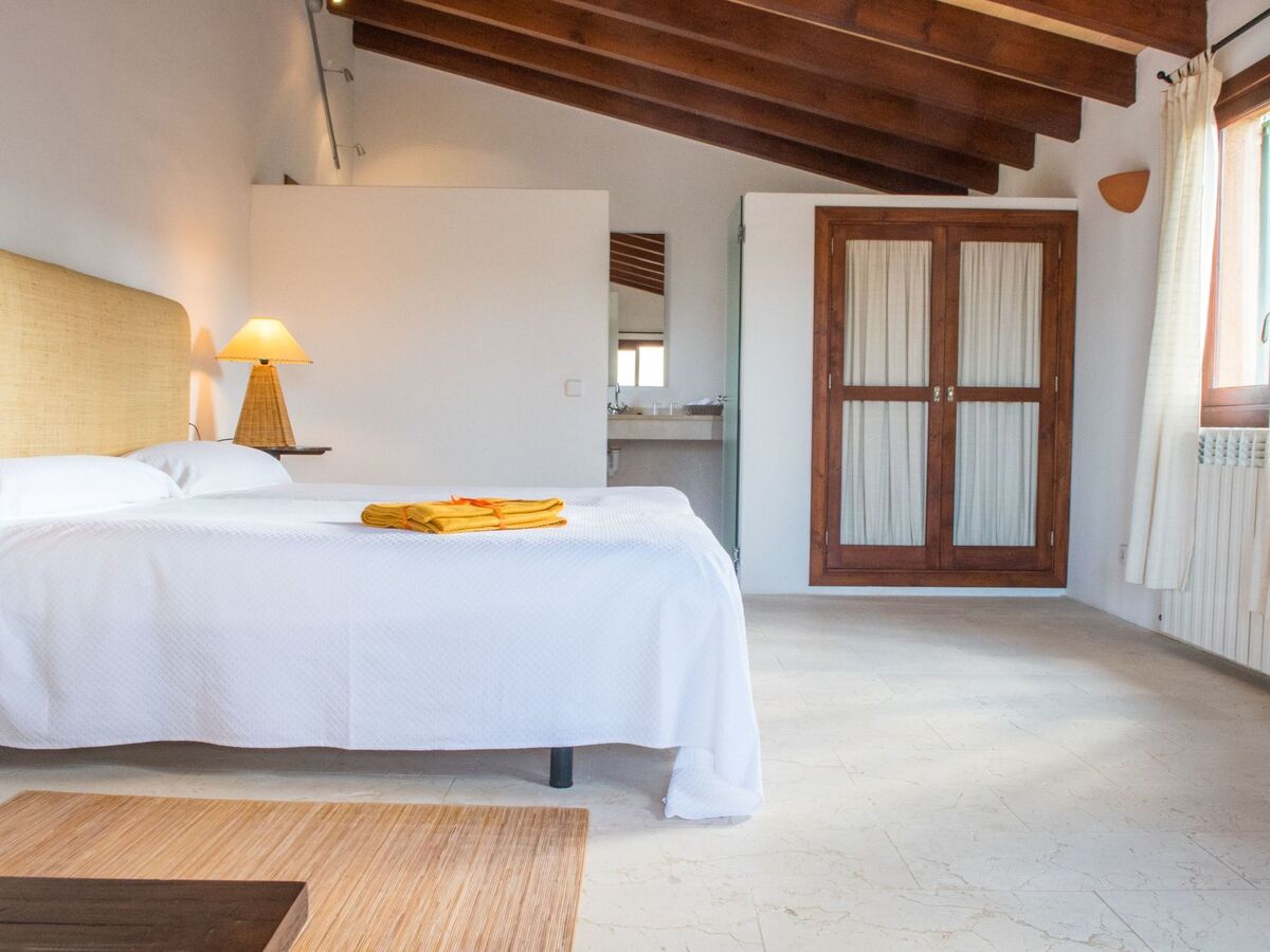 Maison Las Acacias – 6 chambres avec piscine à Petra - Photo 25