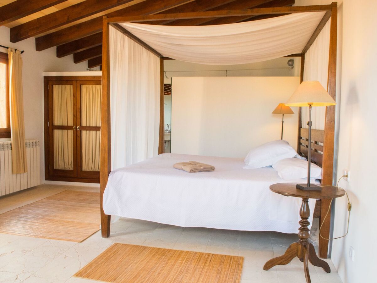 Maison Las Acacias – 6 chambres avec piscine à Petra - Photo 27