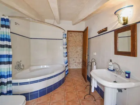 Maison de campagne majorquine rénovée à Vilafranca – 13,5 ha : photo 26