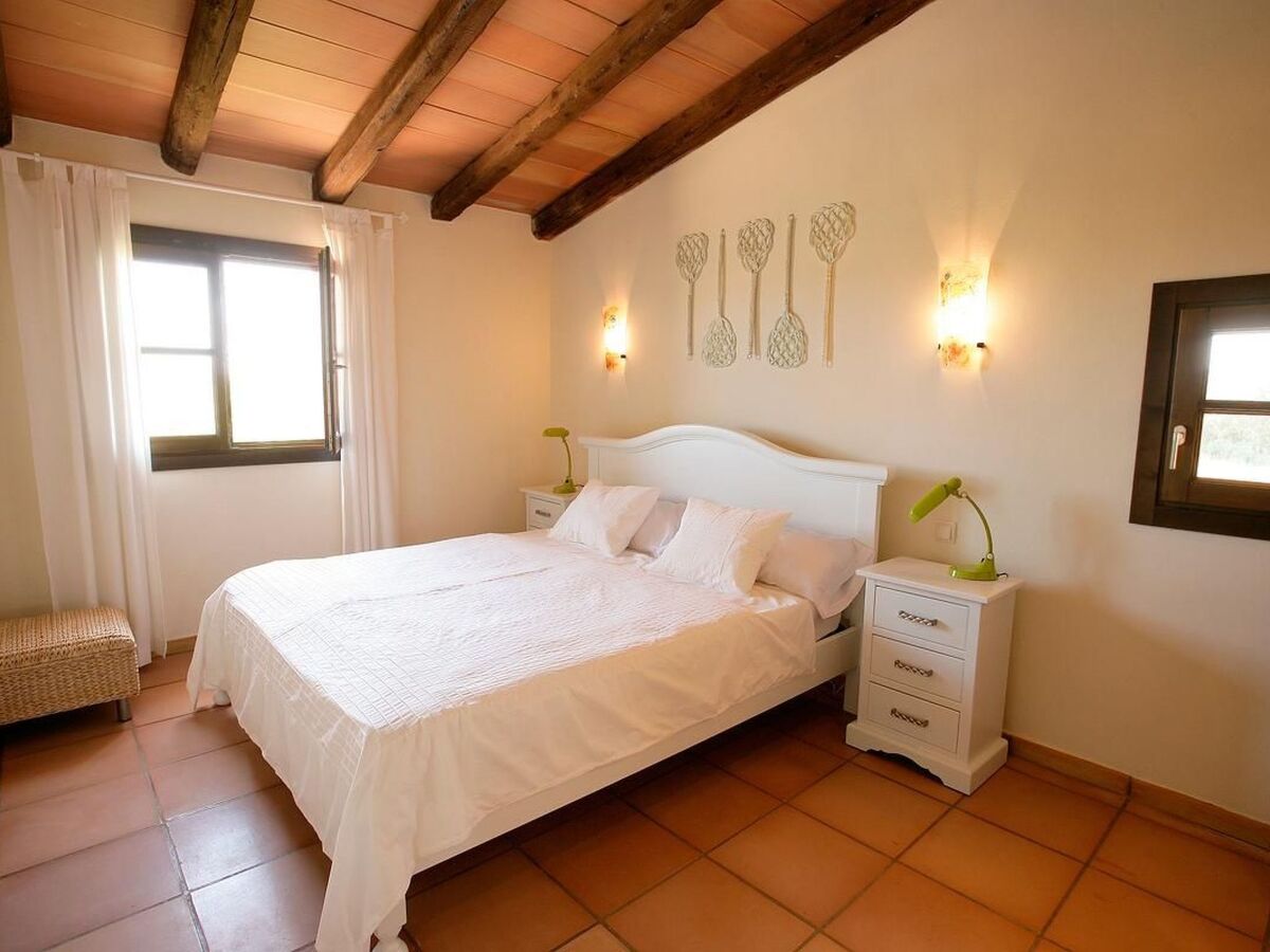 Finca Manacor – 4 chambres, piscine 14m, parc 2,1 ha - Photo 18