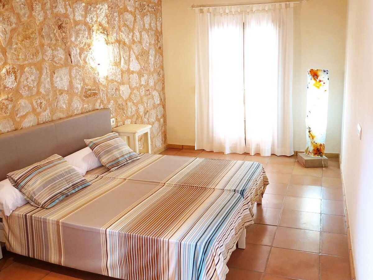 Finca Manacor – 4 chambres, piscine 14m, parc 2,1 ha - Photo 21
