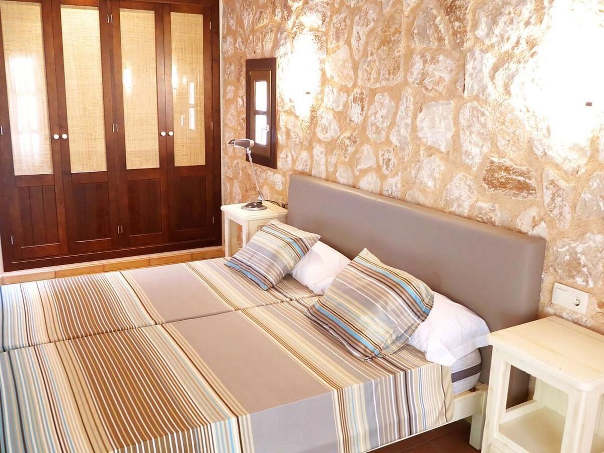 Finca Manacor – 4 chambres, piscine 14m, parc 2,1 ha - Photo 22