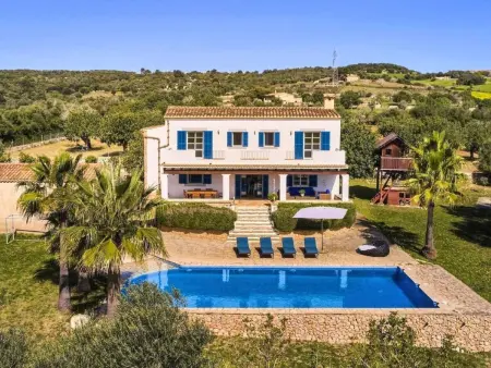Location maison à Sant Llorenç des Cardassar, Ibizenkisches Haus mit Pool und Beachvolley-Blick