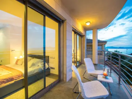 Maison vue mer avec piscine intérieure à Son Serra de Marina : photo 10