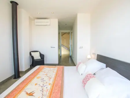Maison vue mer avec piscine intérieure à Son Serra de Marina : photo 15