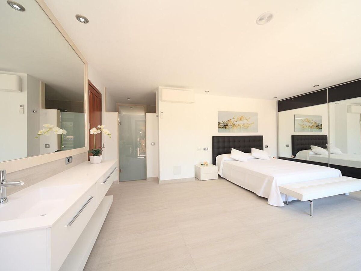 Villa ultramoderne Cala Sant Vicenç, 200m plage - Photo 21