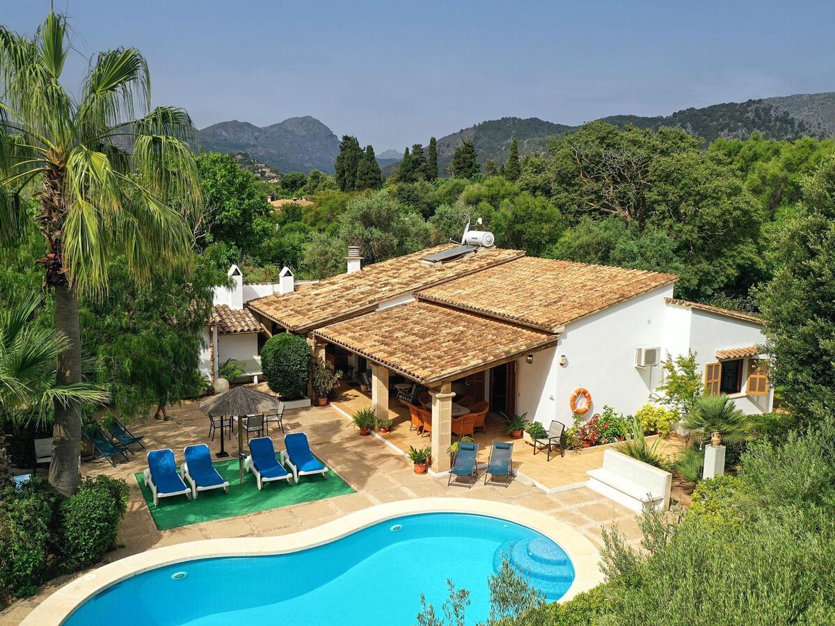 Villa Font Mar à Pollença : piscine, 3 chambres, 4000 m² - Photo 1