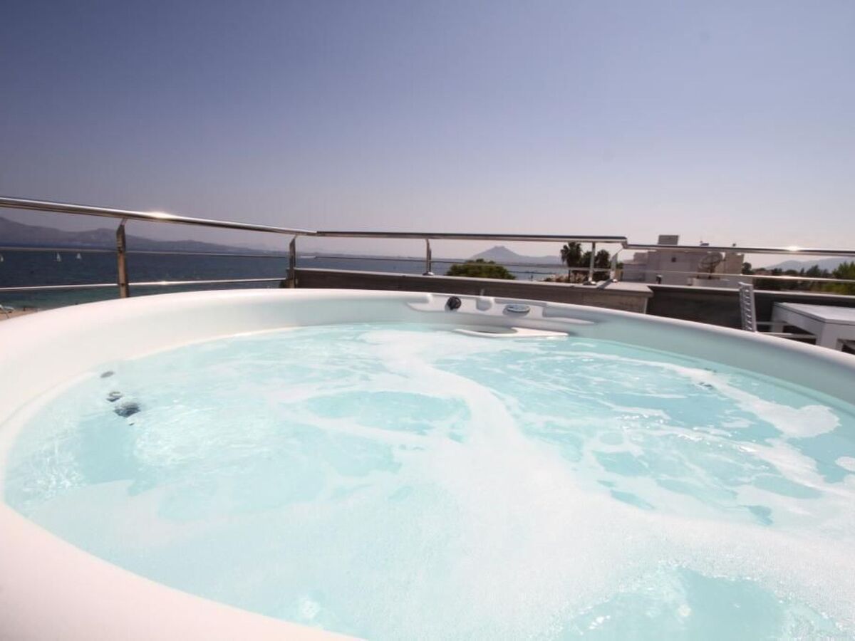 Appartement face mer Pollença, terrasse privée et jacuzzi - Photo 7