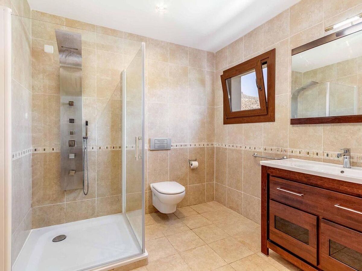 Villa Alexandria – 300 m de la plage, piscine et barbecue - Photo 29
