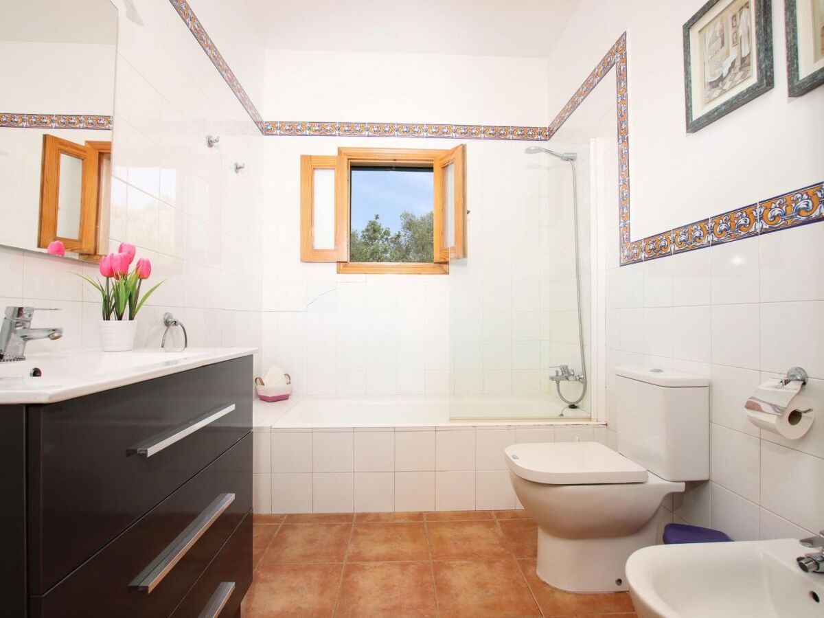 Maison plain-pied à Cala San Vicente, piscine 10x5 m et jardin - Photo 31