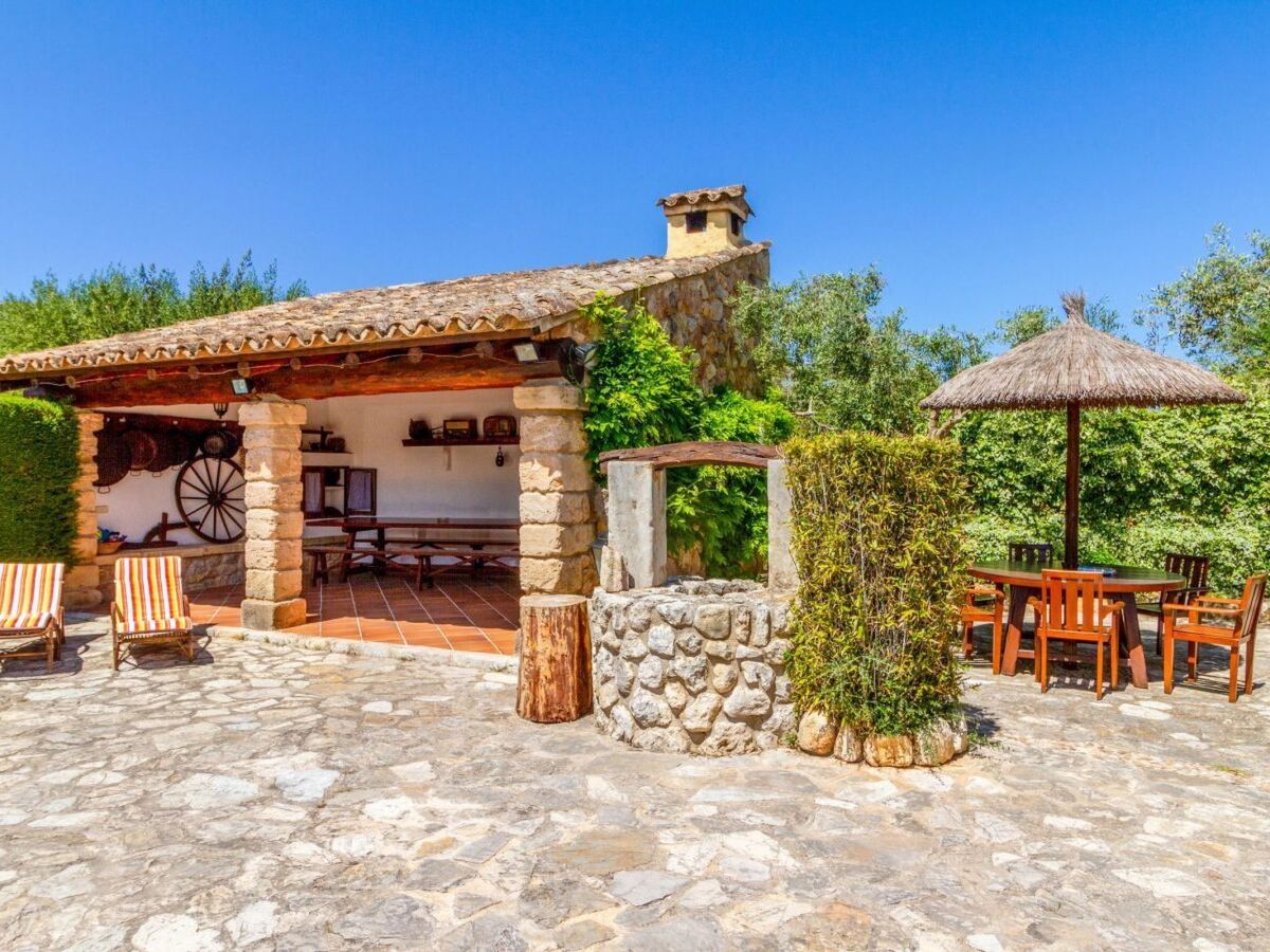Maison en pierre à Cala San Vicente, piscine et jardins - Photo 8