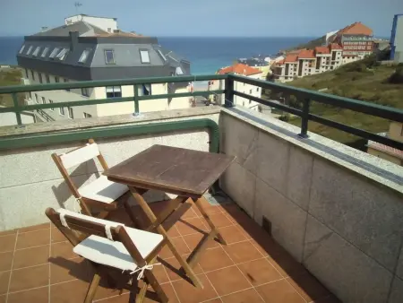 Ático con terraza y vista al mar en Malpica : photo 2