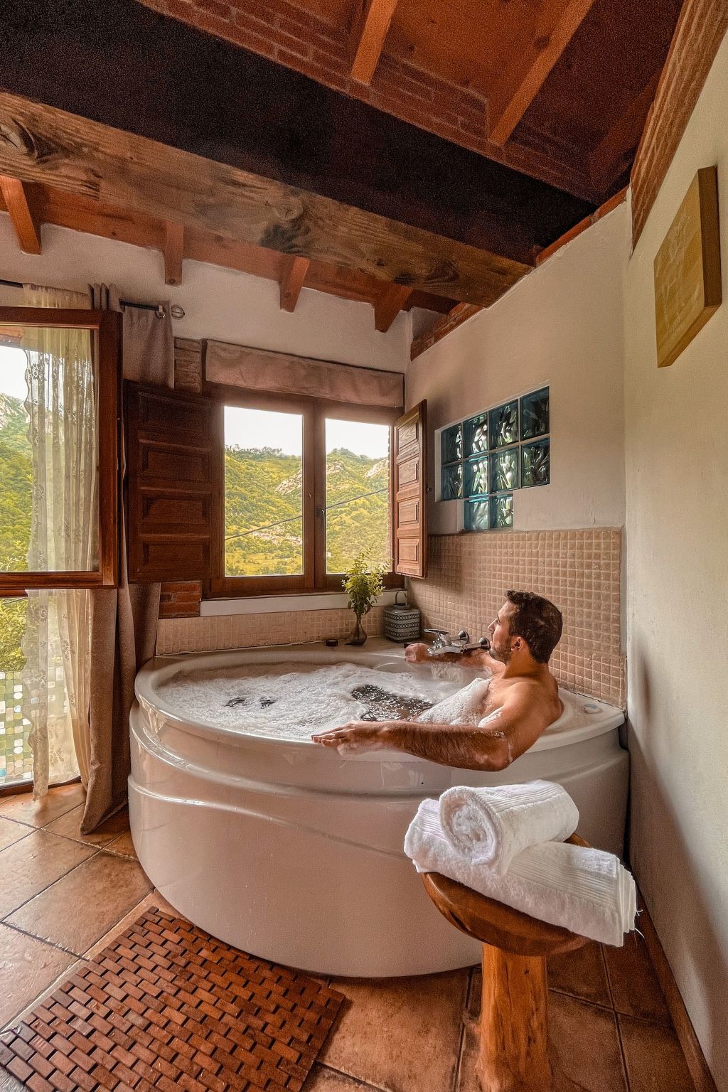 Appartement rural à Las Ventas, jacuzzi et vue montagne - Photo 2