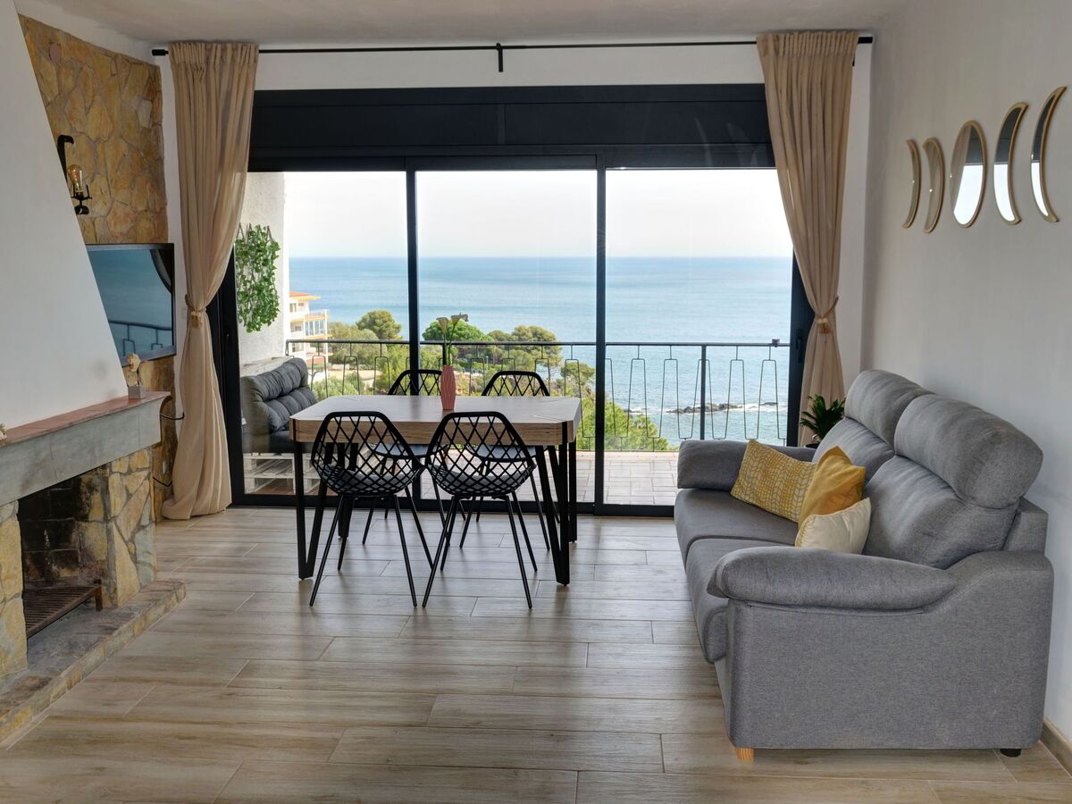Appartement Cau del Llop à Llançà, vue mer et terrasse - Photo 1