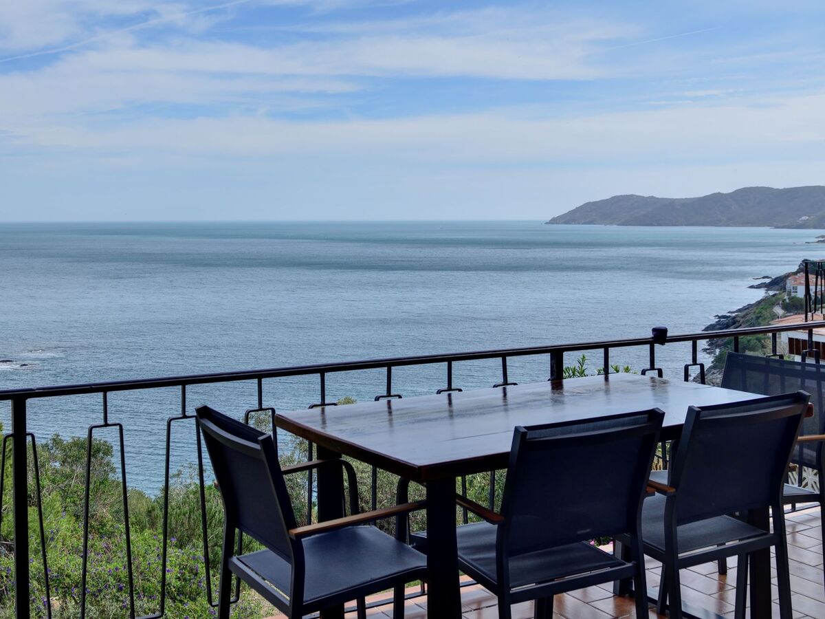 Appartement Cau del Llop à Llançà, vue mer et terrasse - Photo 7