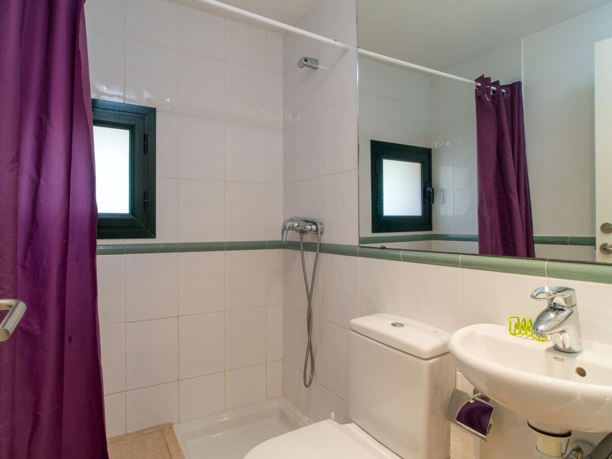 Maison mitoyenne 3 chambres à 200m des plages - Photo 14