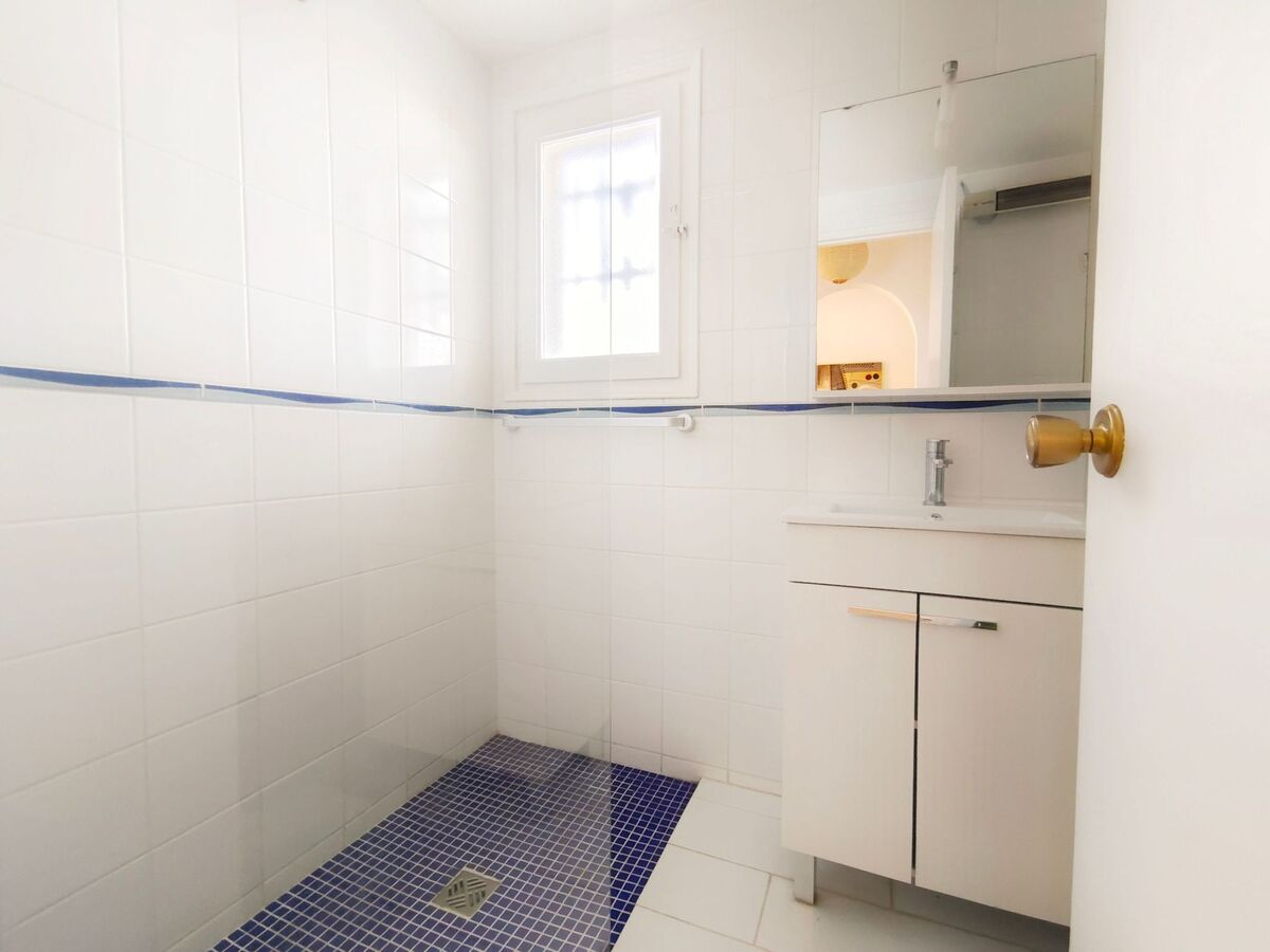 Appartement 2 chambres L'Escala, accès direct piscine - Photo 18