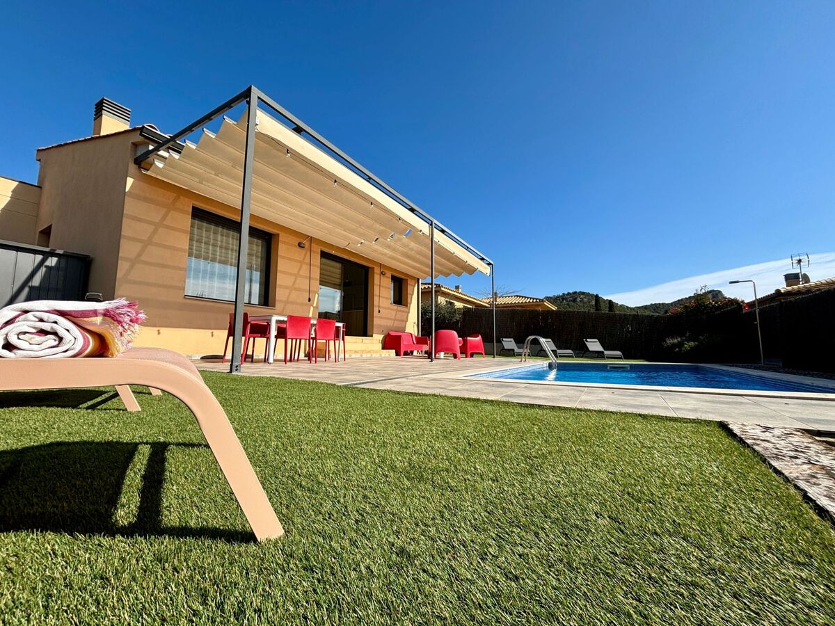 Maison de plain-pied avec piscine privée à L'Estartit - Photo 13