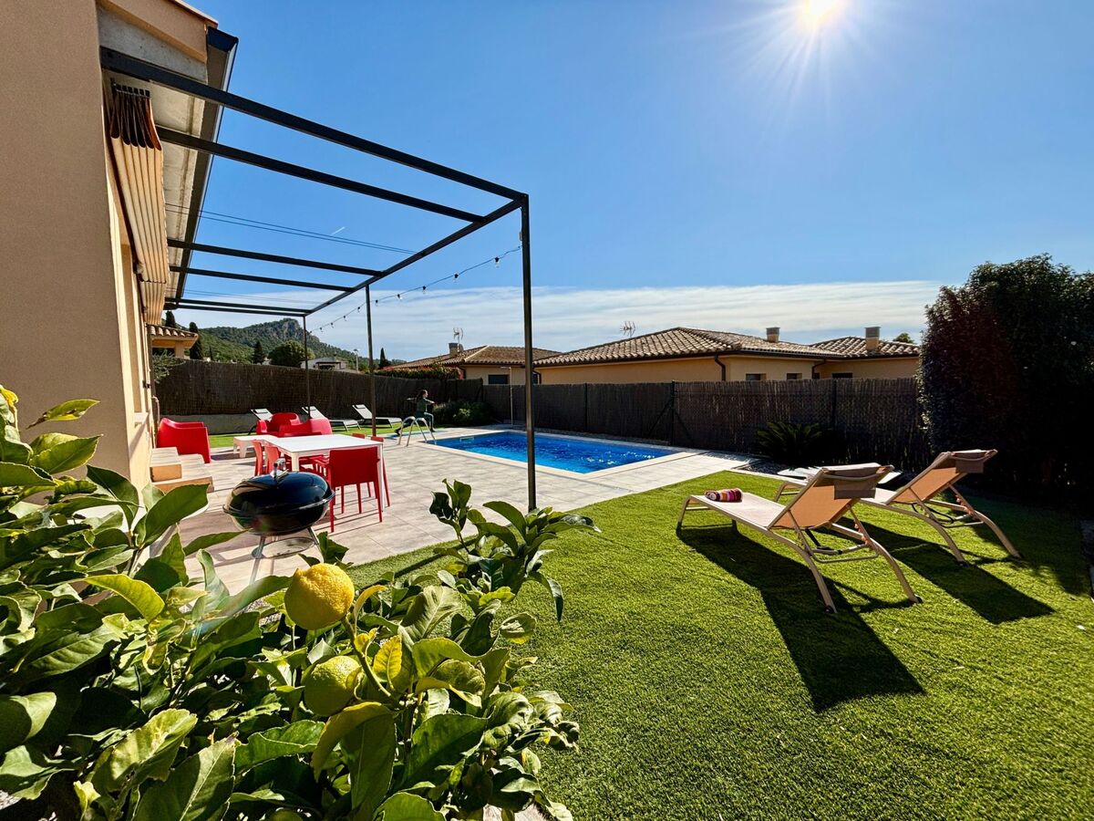 Villa de plain-pied à L'Estartit – piscine privée et jardin clos - Photo 9