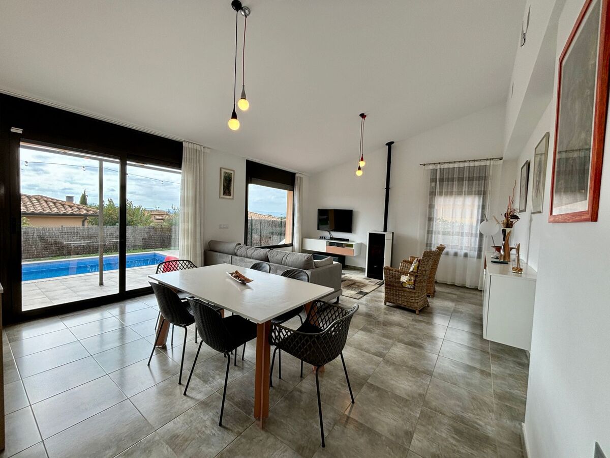 Villa de plain-pied à L'Estartit – piscine privée et jardin clos - Photo 15