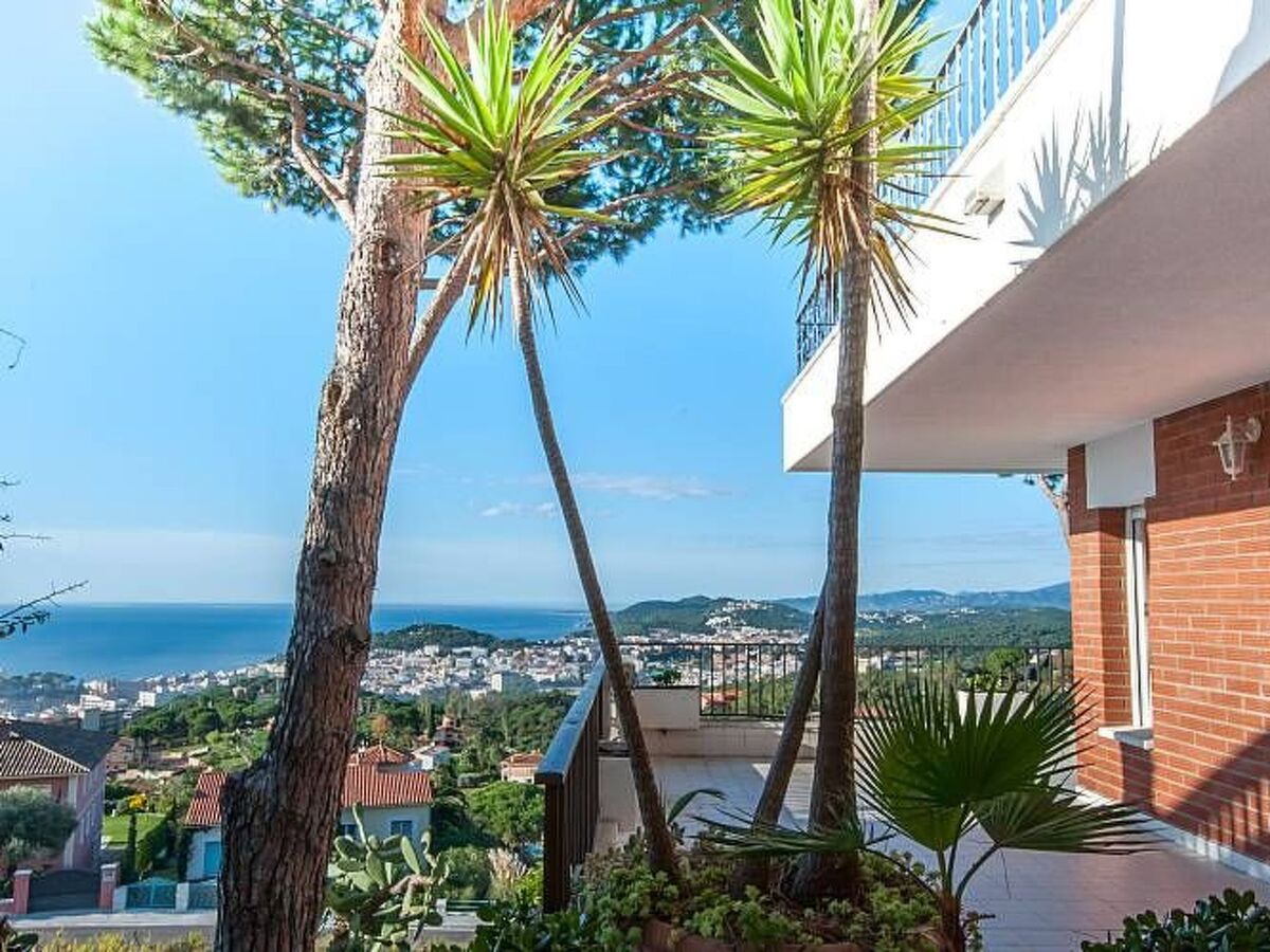 Villa Fluvia : maison 17 pers, piscine, vue mer à Lloret de Mar - Photo 8