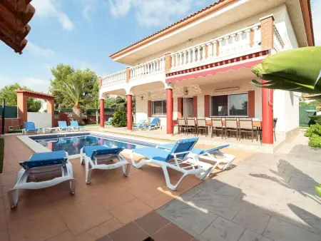 Chalet Vista Cunit – 7 chambres, piscine privée, vue mer : photo 3