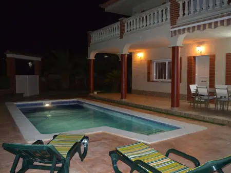 Chalet Vista Cunit – 7 chambres, piscine privée, vue mer : photo 12
