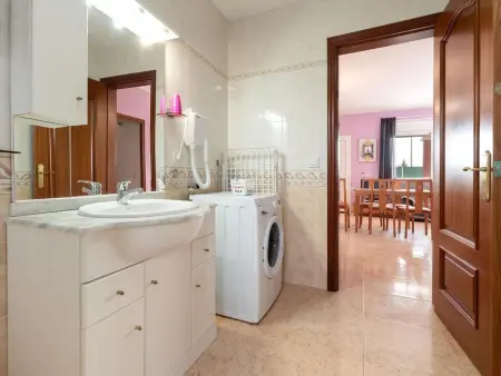 Chalet Vista Cunit – 7 chambres, piscine privée, vue mer : photo 23