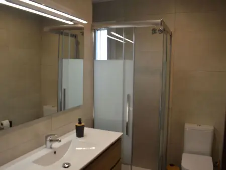 Chalet Vista Cunit – 7 chambres, piscine privée, vue mer : photo 34