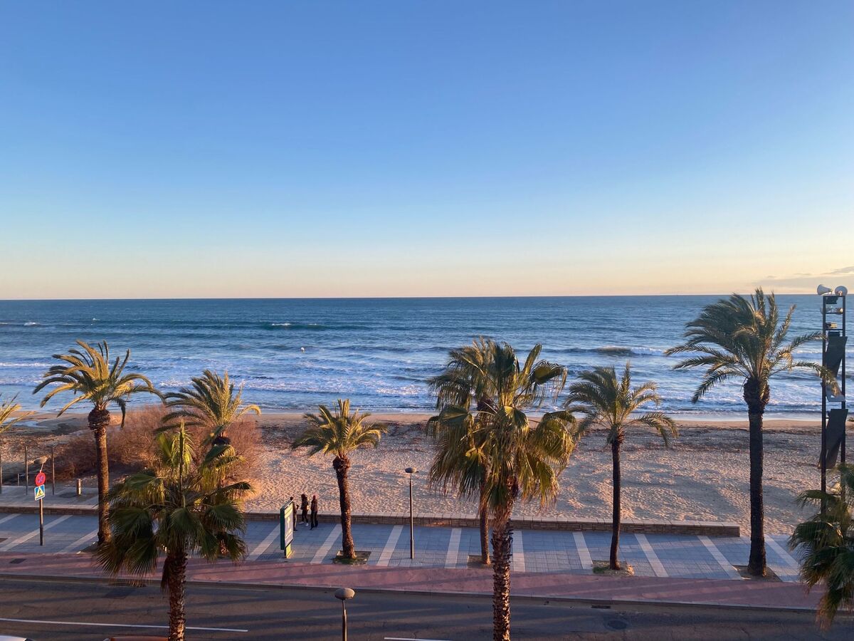 Appartement beachfront 6 pers. à Salou, 3 ch. - Photo 1