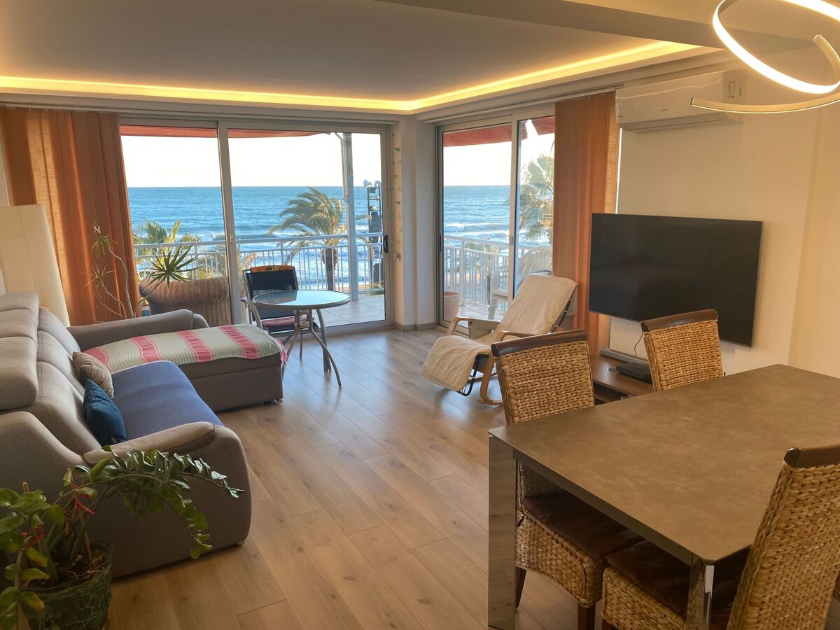 Appartement beachfront 6 pers. à Salou, 3 ch. - Photo 2