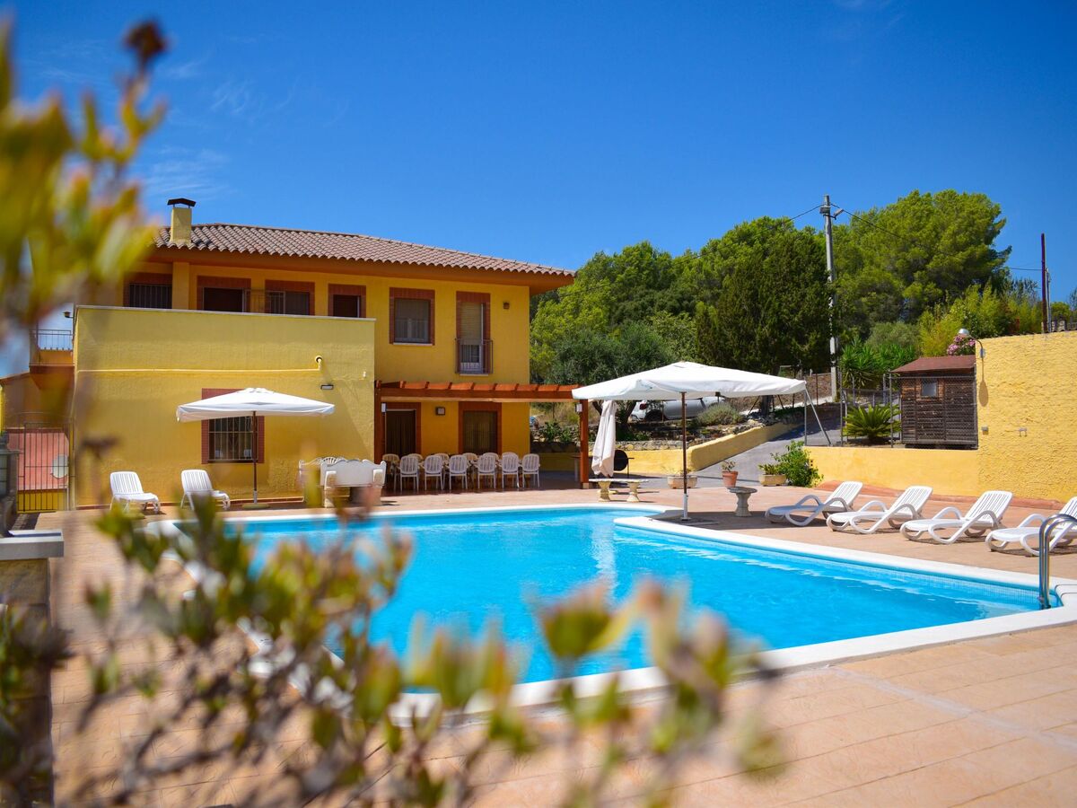 Maison 7 chambres avec piscine 12x7 m au parc naturel de Foix - Photo 1