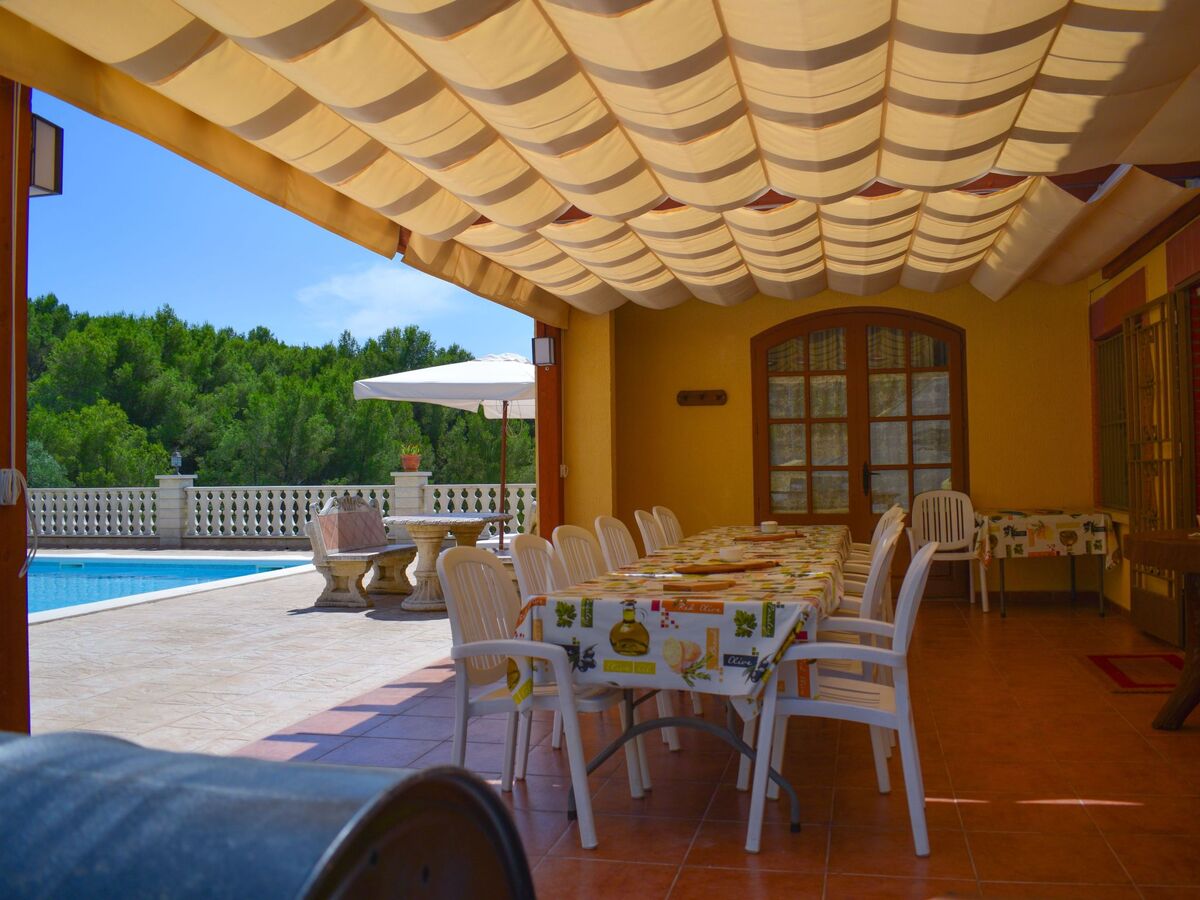 Maison 7 chambres avec piscine 12x7 m au parc naturel de Foix - Photo 8