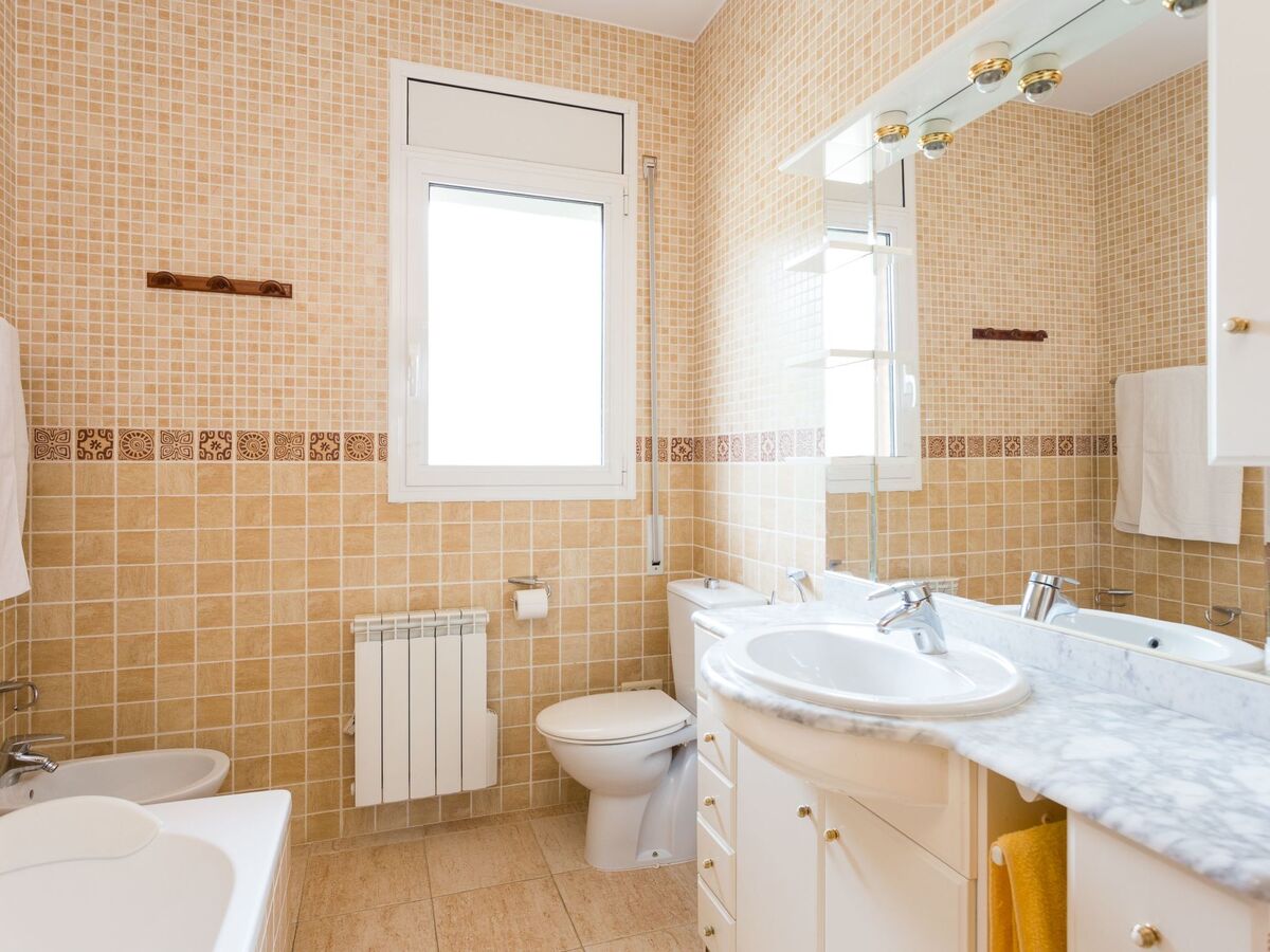 Maison 7 chambres avec piscine 12x7 m au parc naturel de Foix - Photo 24