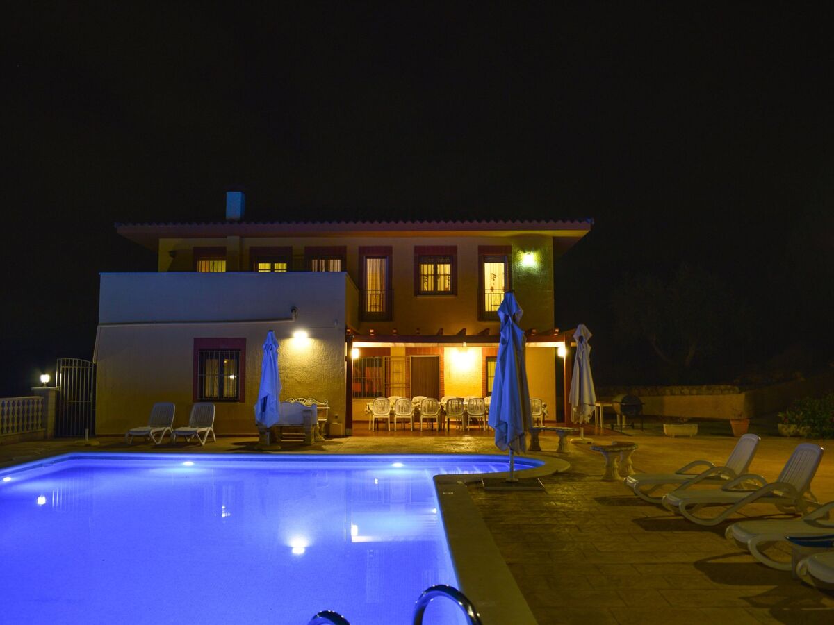 Maison 7 chambres avec piscine 12x7 m au parc naturel de Foix - Photo 41
