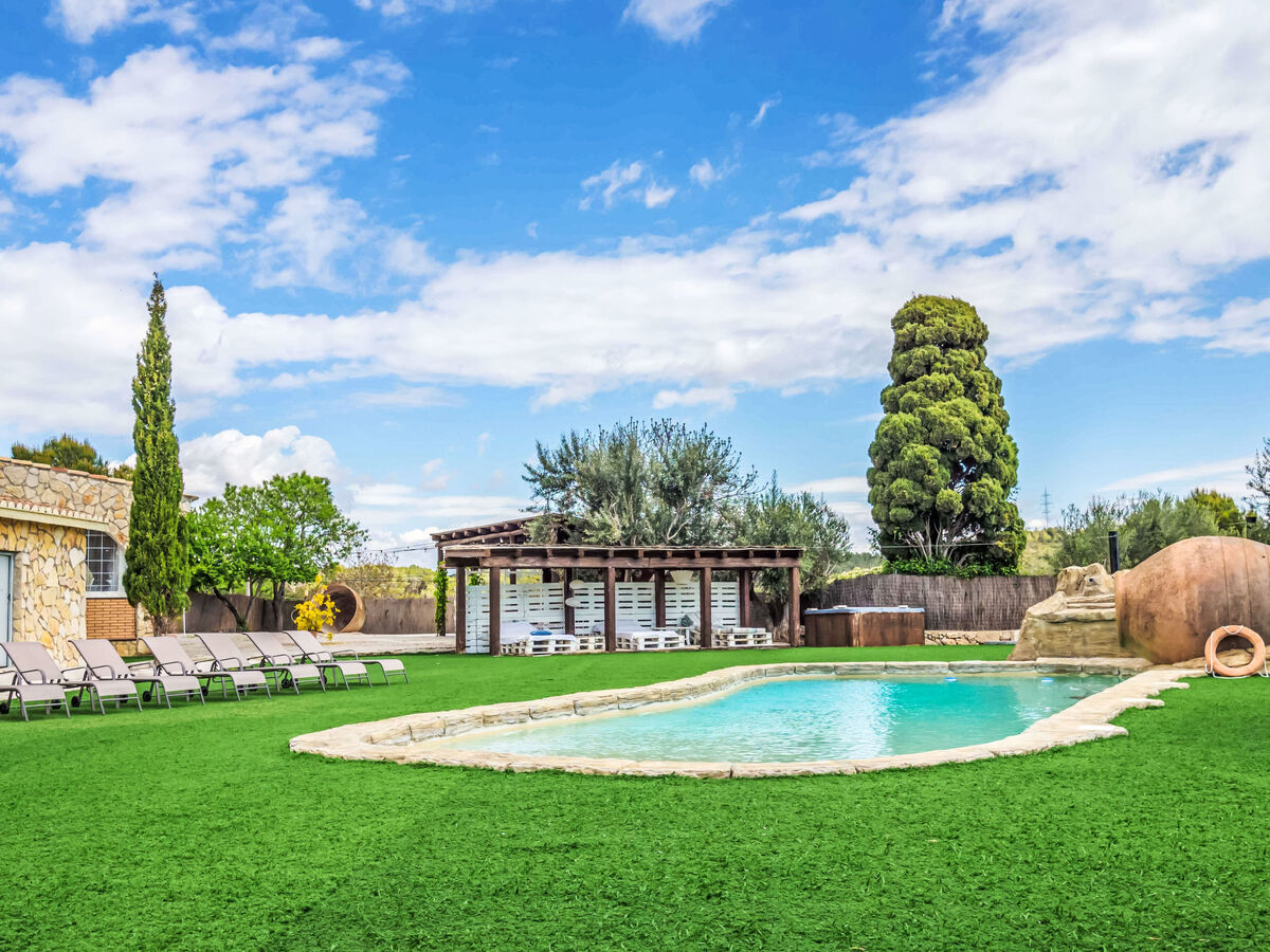Masia Can Trabal : maison 26 pers., 9 ch., piscine privée - Photo 5