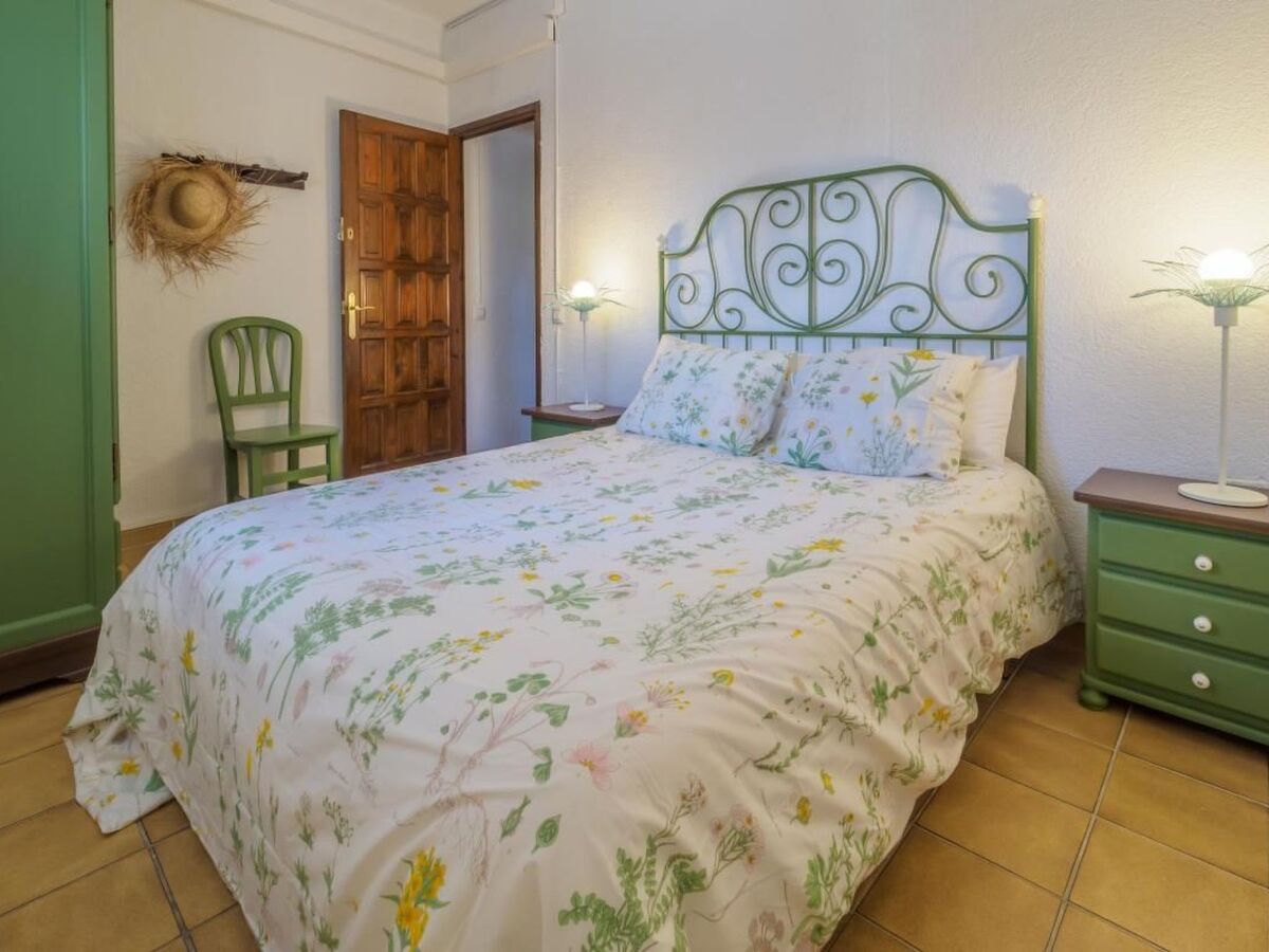 Masia Can Trabal : maison 26 pers., 9 ch., piscine privée - Photo 17