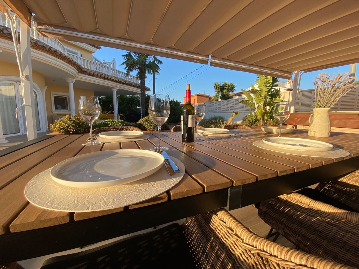 Villa Revoltes : maison 8 pers, piscine & terrasses panoramiques - Photo 9