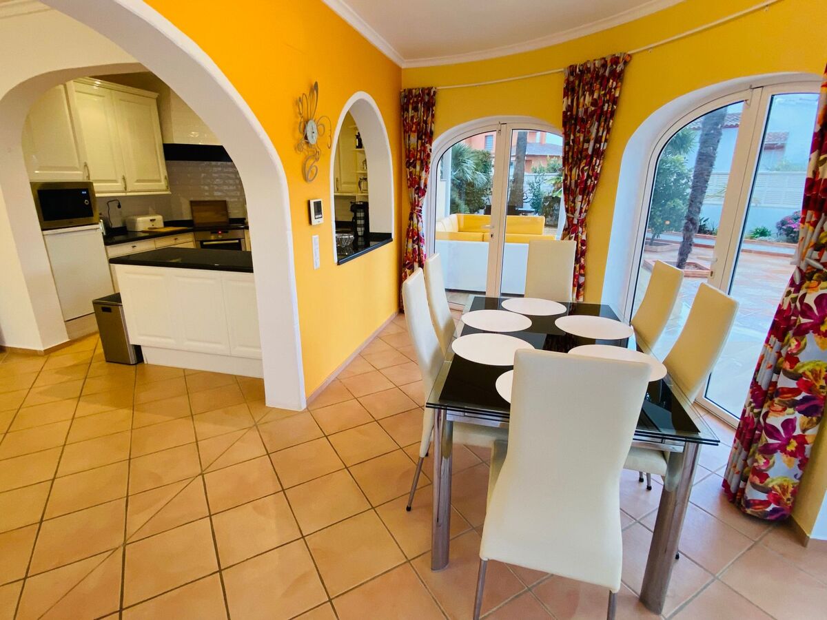 Villa Revoltes : maison 8 pers, piscine & terrasses panoramiques - Photo 15
