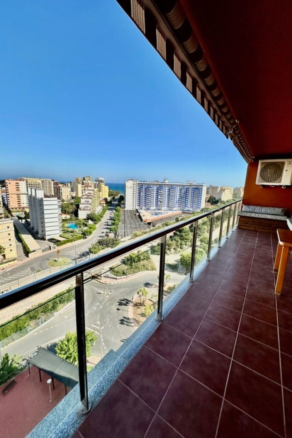 Duplex penthouse 3 chambres à 300m de la plage - Photo 30