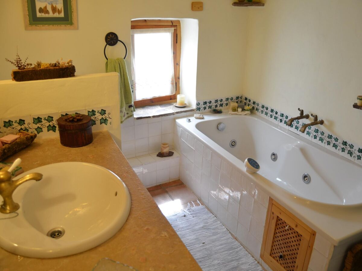 Casa del Teix, maison en pierre et bois à Eslida - Photo 13
