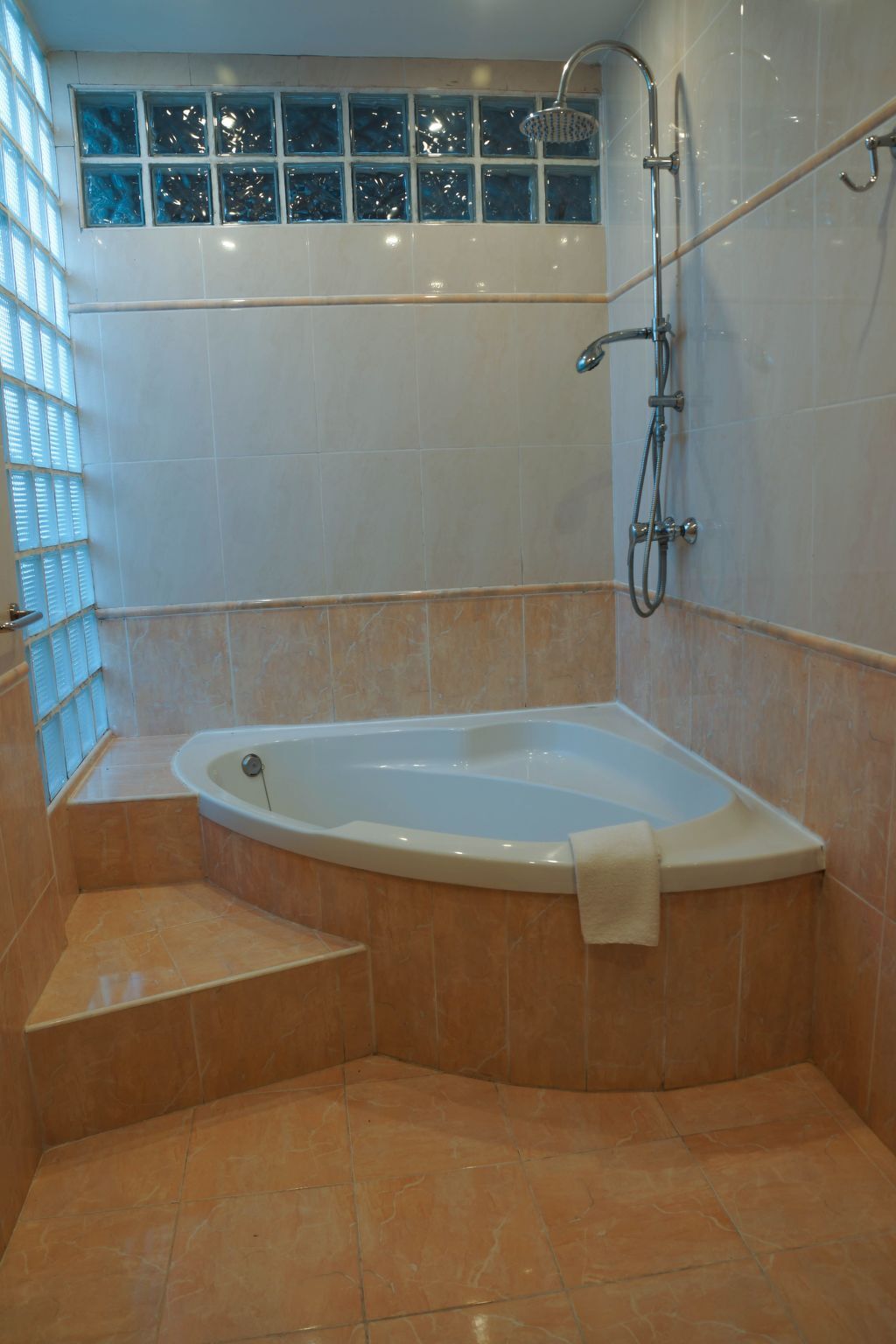 Villa El Oasis – 8 pers., 4 ch., 2 piscines à L'Eliana - Photo 13